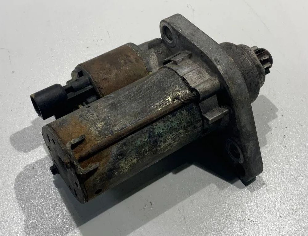 AUDI A3 8P (2003-2013) Стартер 02Z911023G 30672625
