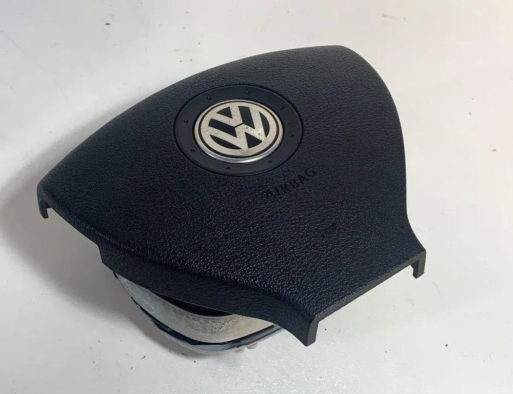 VOLKSWAGEN Caddy 3 generation (2004-2015) Steering Wheel Airbag 1K0880201CB 30673875