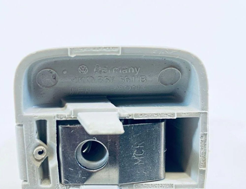 VOLKSWAGEN Passat B6 (2005-2010) Другие внутренние детали 1K0857561B 30674180