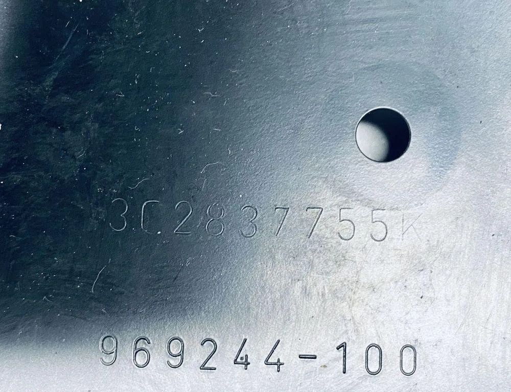 VOLKSWAGEN Passat B6 (2005-2010) Aizmugurējo kreiso durvju logu pacēlājs 3C2837461L 30674207