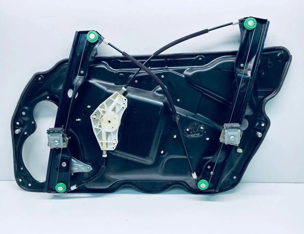 VOLKSWAGEN Passat B6 (2005-2010) Aizmugurējo kreiso durvju logu pacēlājs 3C2837461L 30674211