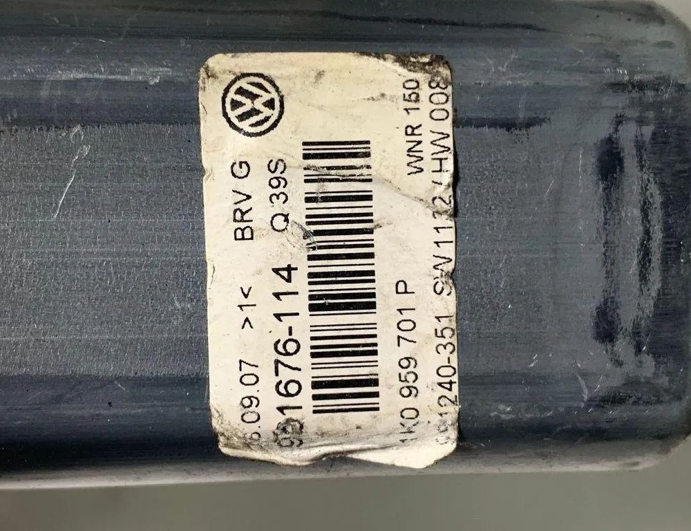 VOLKSWAGEN Passat B7 (2010-2015) Маторчик стеклоподъемника передней левой двери 1K0959793L 30674317