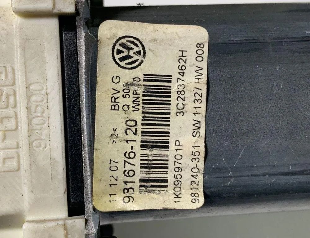 VOLKSWAGEN Passat B7 (2010-2015) Front Left Door Window Regulator Motor 1K0959793L 30674322