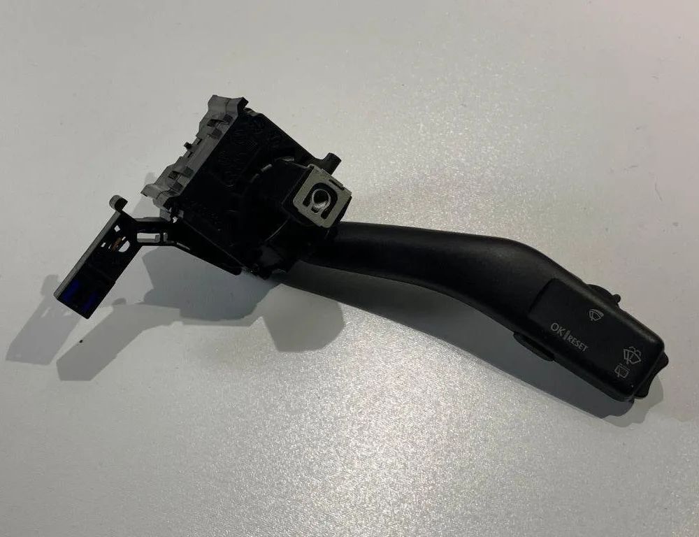 SEAT Leon 2 generation (2005-2012) Stikla tīrītāja rokturis 1K0953519A 30675737