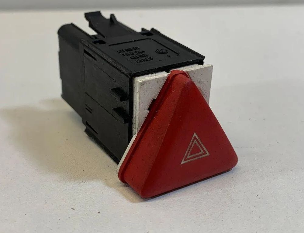 VOLKSWAGEN Golf 8 generation (2019-2023) кнопка опасности 1K0953509A 30676336