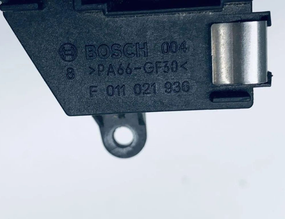 AUDI A4 B7/8E (2004-2008) Salona mazā ventilatora relejs 3C0907521B 30679235