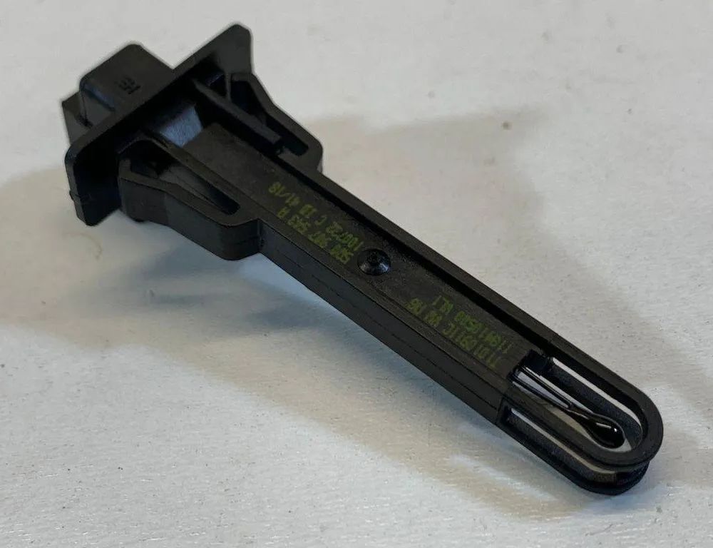 VOLKSWAGEN Golf 8 generation (2019-2023) Датчик температуры выхлопных газов 5Q0907543A 30680527