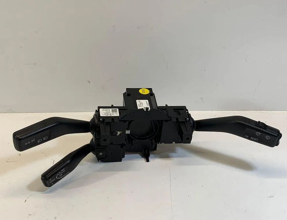 VOLKSWAGEN Passat B6 (2005-2010) Pagrieziena rādītāja mehānisms 3C5953513C 30681117