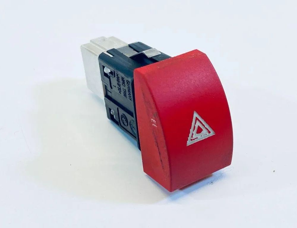 SKODA Octavia 2 generation (2004-2013) кнопка опасности 1Z0953235A 30681474