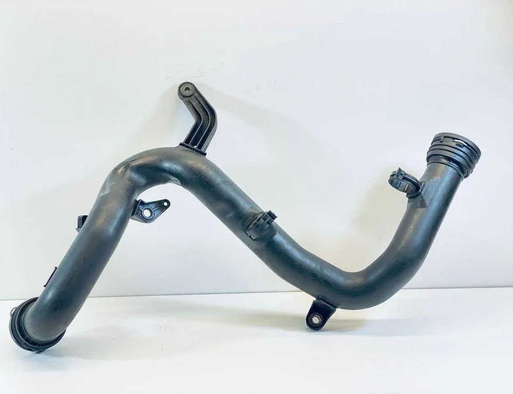 VOLKSWAGEN Touran 1 generation (2003-2015) Starpdzesētāja / interkūlera truba 1K0145762AF,1K0145770B 30683851