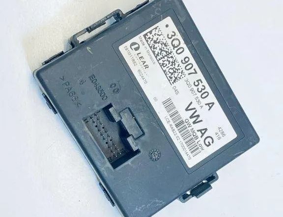 VOLKSWAGEN Golf 8 generation (2019-2023) Vārtejas vadības bloks 3Q0907530A 30685862