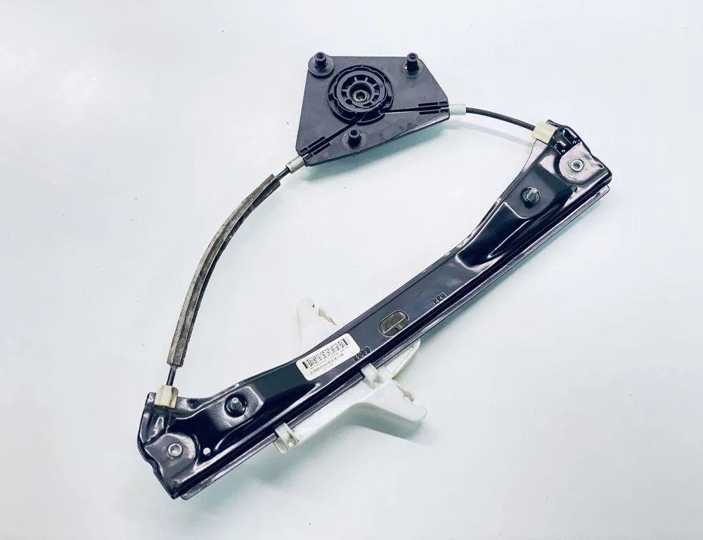 VOLKSWAGEN Jetta 3 generation (1992-1998) Rear Right Door Window Regulator 5C6839462D 30687170