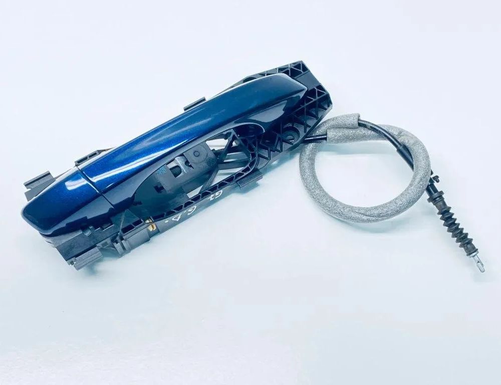 VOLKSWAGEN Golf 8 generation (2019-2023) Наружная ручка задней правой двери 5G0837206N 30689317