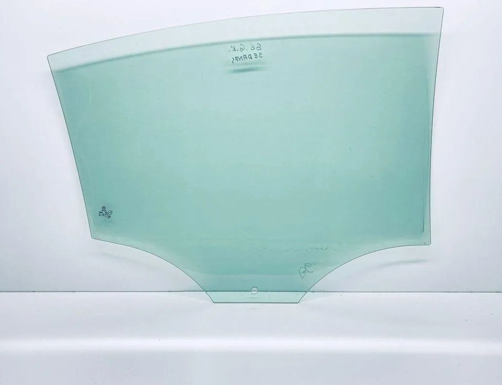 VOLKSWAGEN Passat B6 (2005-2010) Rear Left Door Glass 3C5845025 30797354