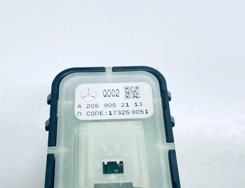 MERCEDES-BENZ GLC X253 (2015-2024) Left Seat Control Switches A2059052113 31041896