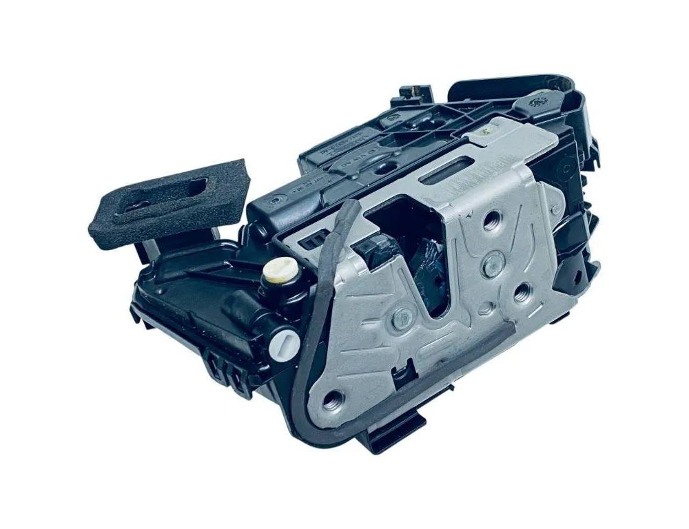 VOLKSWAGEN Tiguan 2 generation (2016-2024) Rear Left Door Lock 5TA839015P 33070440