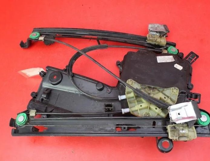 SEAT Leon 2 generation (2005-2012) Стеклоподъемник передней правой двери 1P0837402E 22088157