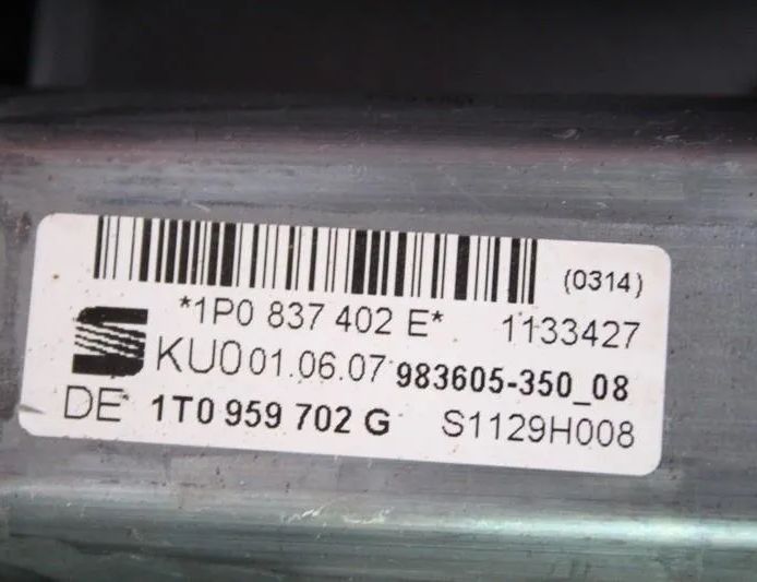 SEAT Leon 2 generation (2005-2012) Стеклоподъемник передней правой двери 1P0837402E 22088157