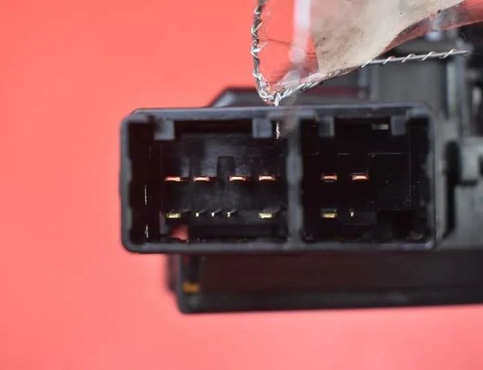 TOYOTA Avensis 3 generation (2009-2020) Переключатель кнопок 17F144 22094685