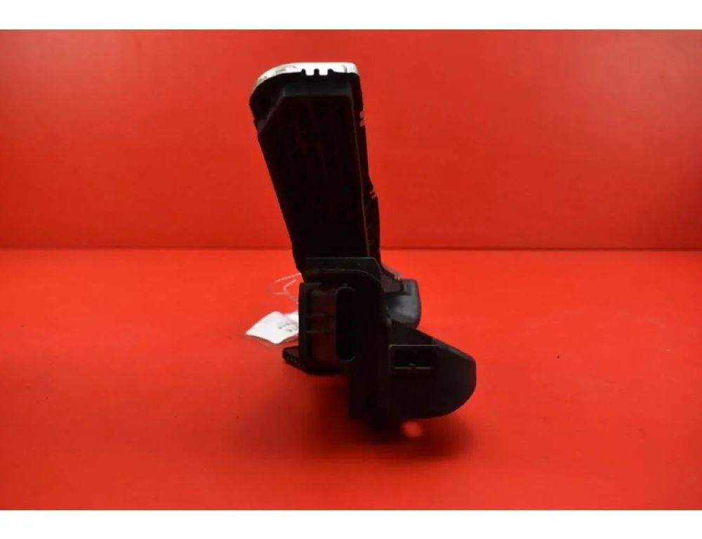 VOLKSWAGEN Eos 1 generation (2006-2020) Throttle Pedal 1Q1721503 22103948
