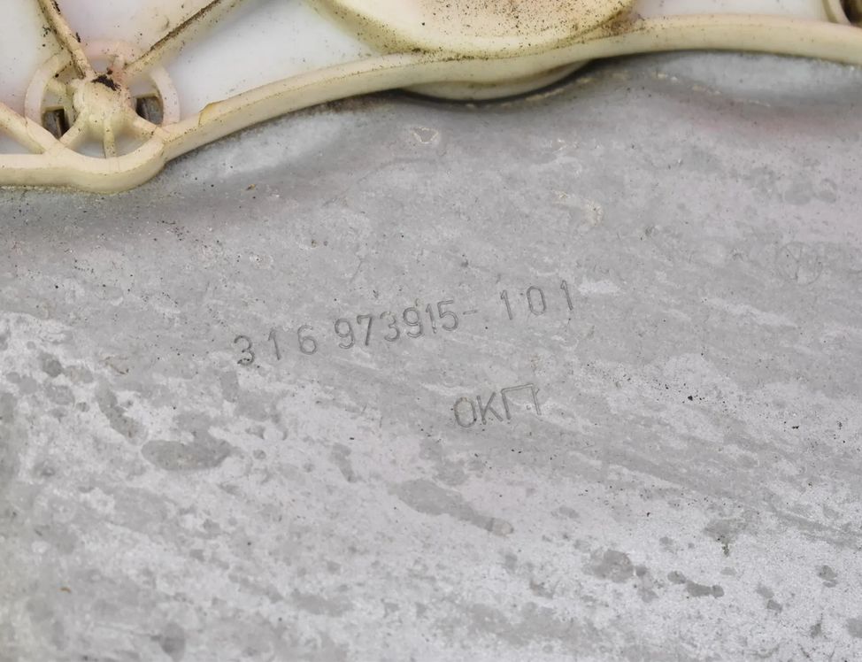 VOLKSWAGEN Jetta 5 generation (2005-2011) Front Right Door Window Regulator 1K5837462B 22127058