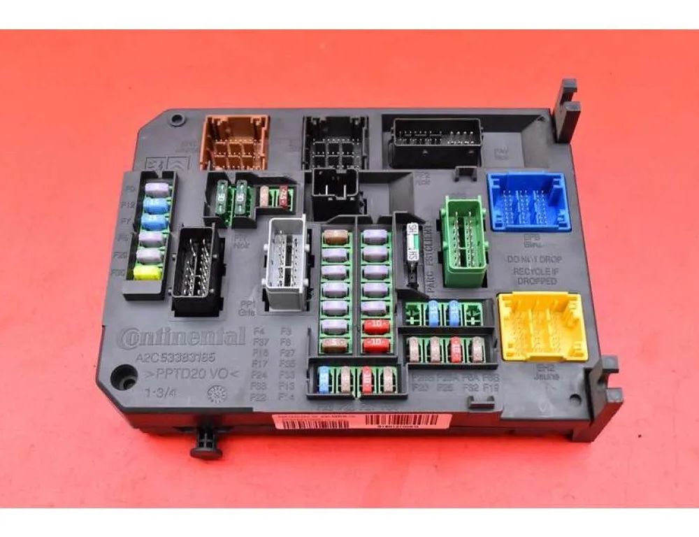 PEUGEOT 508 1 generation (2010-2020) Fuse Box A2C32427600 27685656