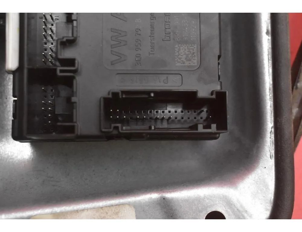 VOLKSWAGEN Golf 6 generation (2008-2015) Стеклоподъемник передней правой двери 1K5837462 28213871