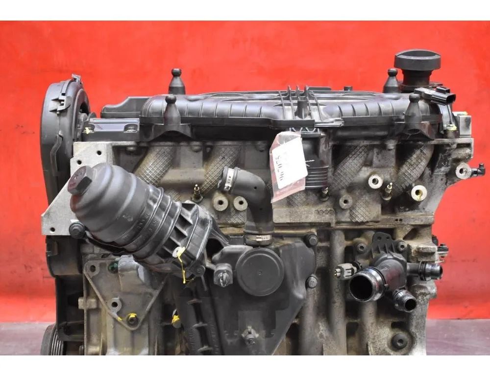 VOLVO V40 2 generation (2012-2020) Engine D5204T6 30055619
