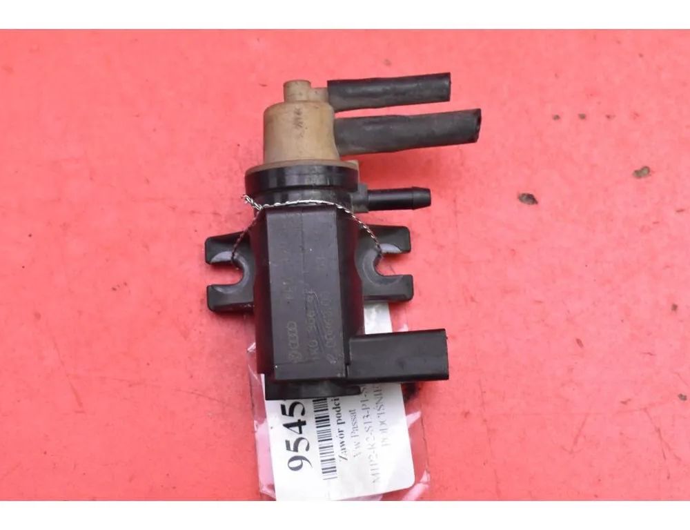 VOLKSWAGEN Passat CC 1 generation (2008-2017) Вакуумный клапан 1K0906627A 30076141