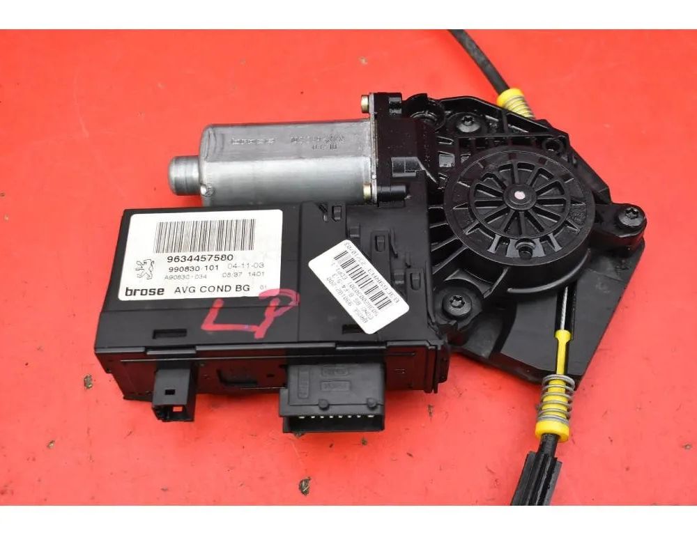 PEUGEOT Mokka 2 generation (2021-2023) Front Left Door Window Regulator 9634457580 30433112