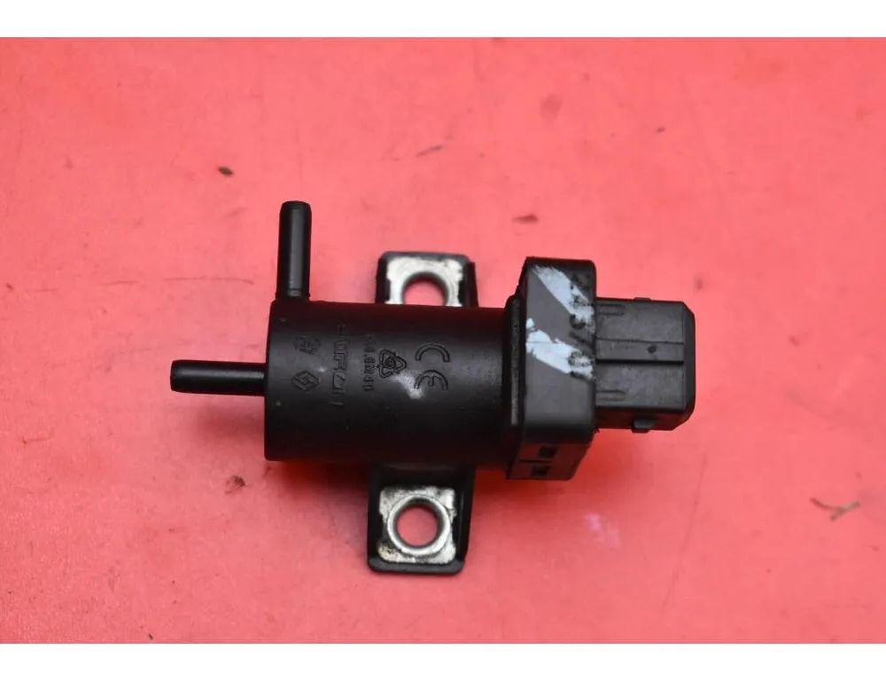 RENAULT Chevelle 3 generation (2013-2020) Vakuuma vārsts 8200762597 31312416