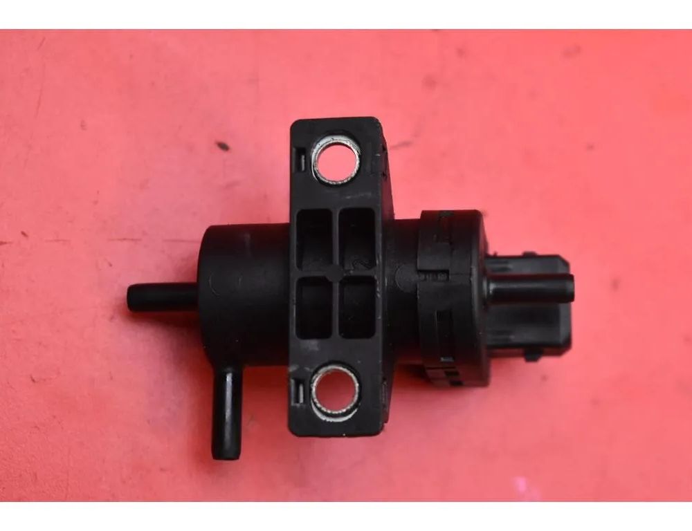 RENAULT Chevelle 3 generation (2013-2020) Vakuuma vārsts 8200762597 31312416