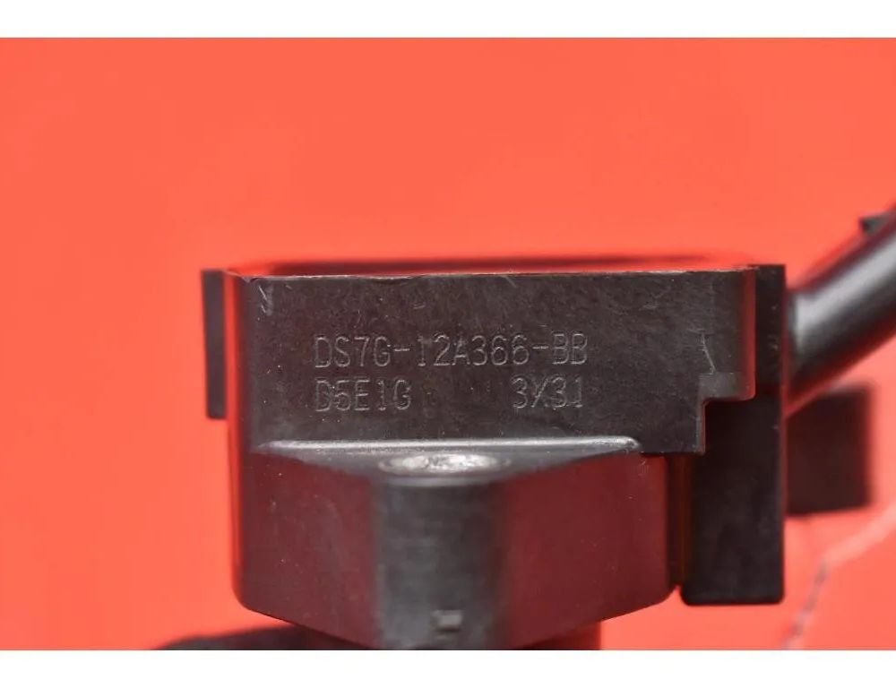 FORD Mondeo 4 generation (2007-2015) Augstsprieguma aizdedzes spole DS7G-12A366-BB 31409409