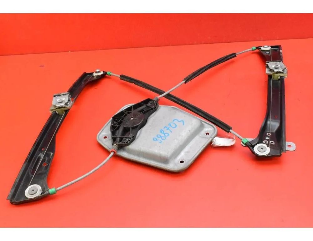 VOLKSWAGEN Golf 4 generation (1997-2006) Стеклоподъемник передней левой двери 1K4837401E 31554276