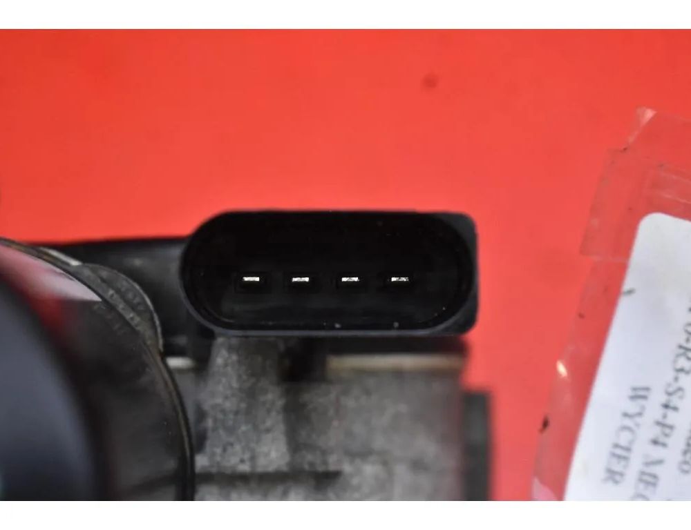 FORD Mondeo 4 generation (2007-2015) Stikla tīrītāja motorīts DS73-17504-BF 32037542