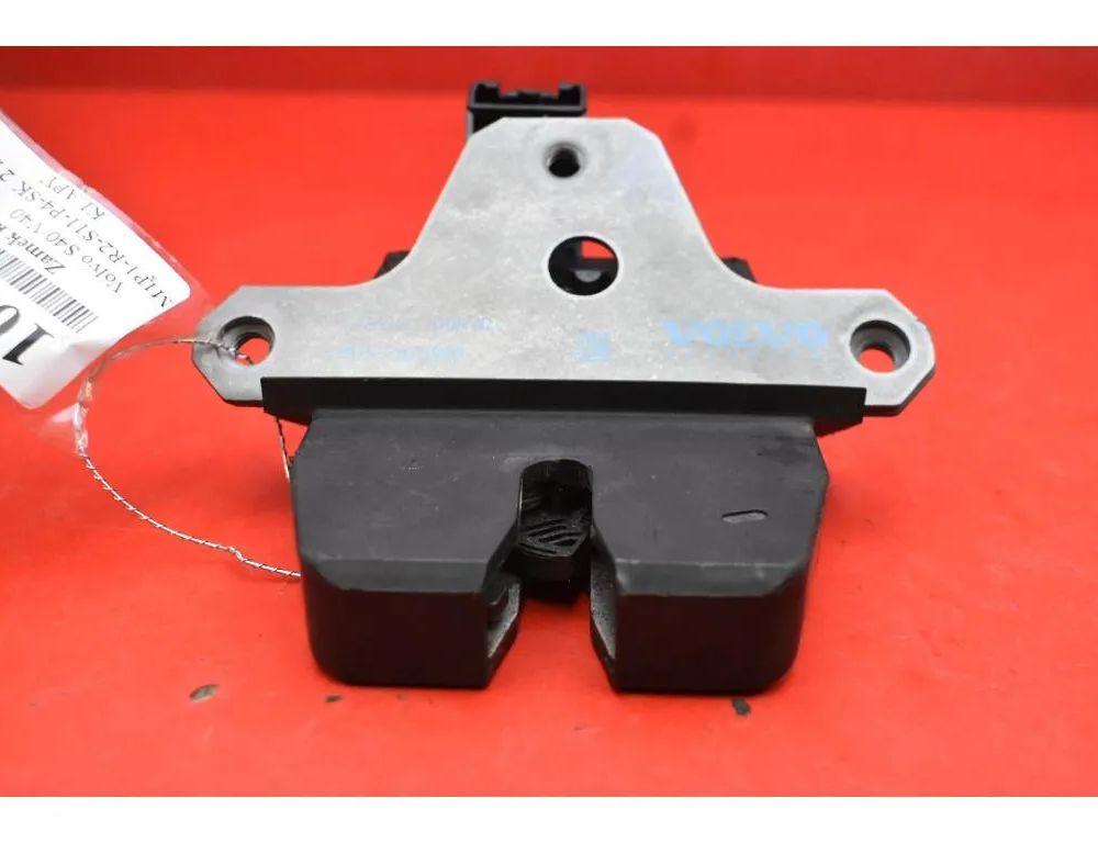 VOLVO V40 2 generation (2012-2020) Tailgate Boot Lock 31335870 32463402