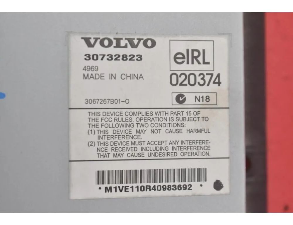 VOLVO XC90 1 generation (2002-2014) Sound Amplifier 30732823 32948741