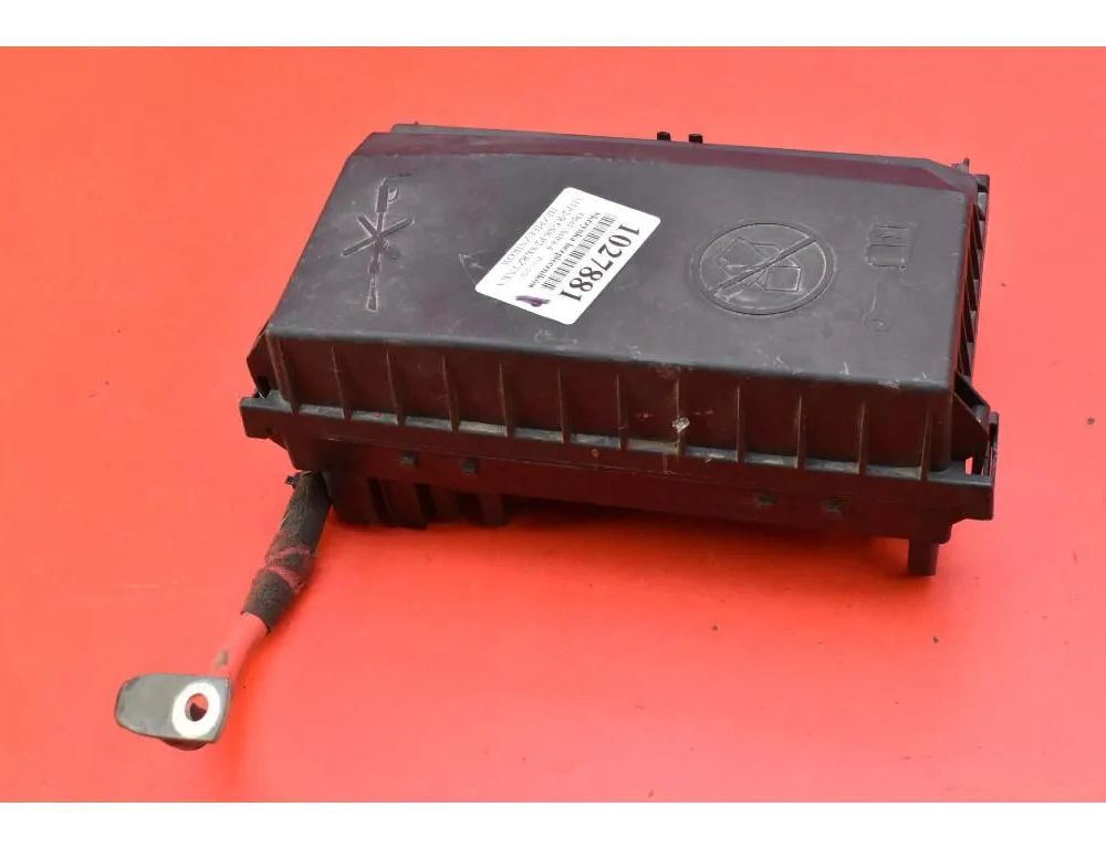 OPEL Astra K (2015-2021) Fuse Box 13449203 33059763