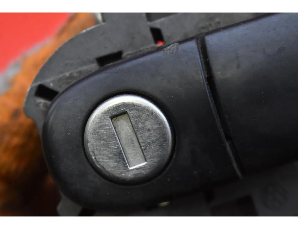 SEAT Toledo 3 generation (2004-2010) Front Left Door Exterior Handle 3B0837885 33076612