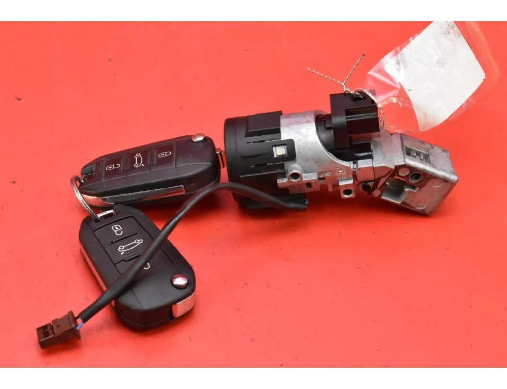 PEUGEOT 508 1 generation (2010-2020) Замок зажигания N0504255 33076824