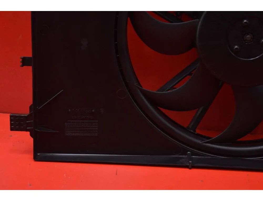 VOLVO V70 2 generation (2000-2008) Diffuser Fan 30645148 33088045