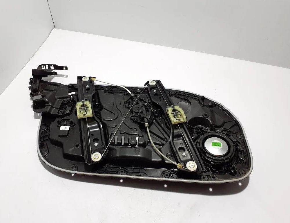 VOLVO V60 2 generation (2018-2023) Стеклоподъемник передней правой двери 31462705 28430837