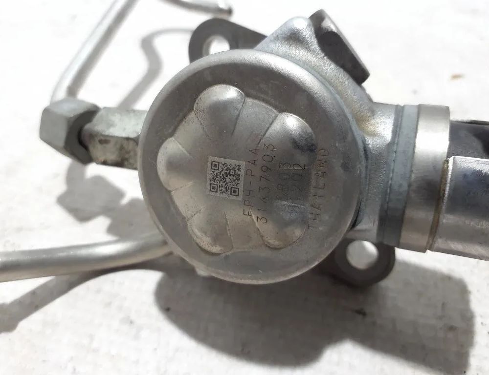 VOLVO S60 3 generation (2018-2023) Fuel Pump 31437903 30751795