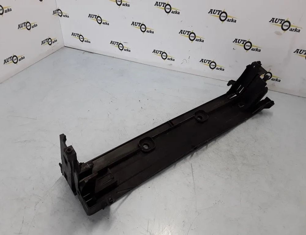 BMW 5 Series F10/F11 (2009-2017) Radiator Holder 17107804618 31718586