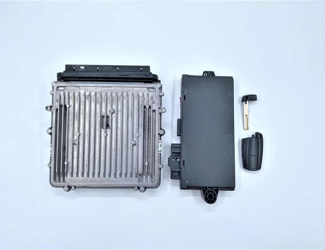 BMW 3 Series E90/E91/E92/E93 (2004-2013) Комплект зажигания 13618510221,8510221,0281016838,13618506444,8506444,13618507136,8507136,13618506377,8506377,13618506086,8506086,13617823973,7823973,13617823513,7823513,61359217853,9217853,61359395657,9395657,61359226238,9226238,61359147226,9147226 26059070