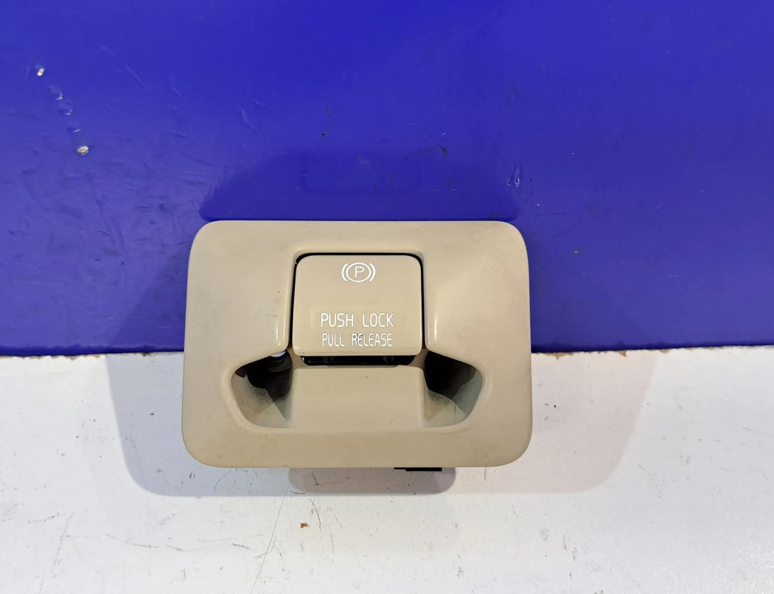 VOLVO V70 3 generation (2007-2020) Stāvbremzes poga 31433501,31343243 22585933