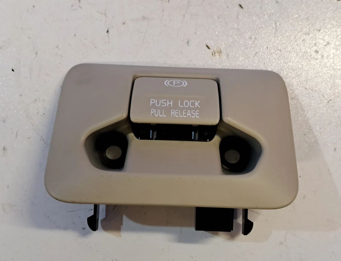 VOLVO S60 2 generation (2010-2020) Stāvbremzes poga 31343243,31433501 22813977