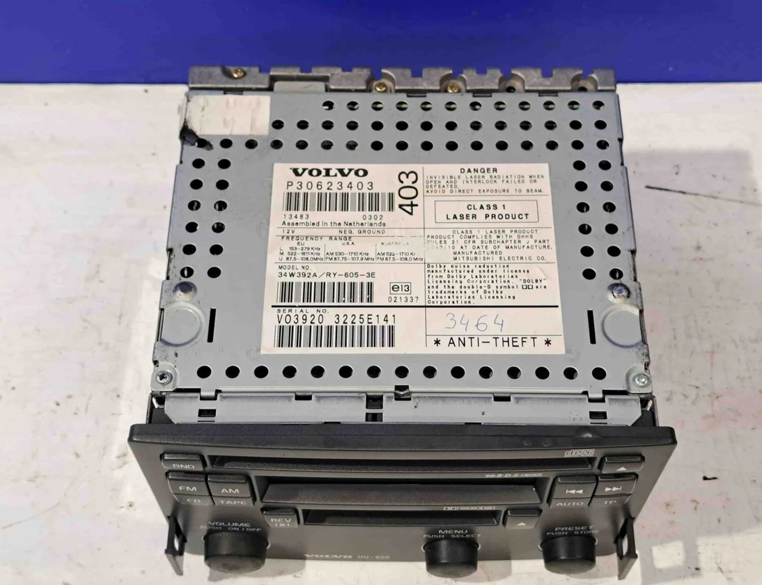VOLVO V40 1 generation (1996-2004) Mūzikas atskaņotājs bez GPS/navigācijas 30623403,P30623403 32742166
