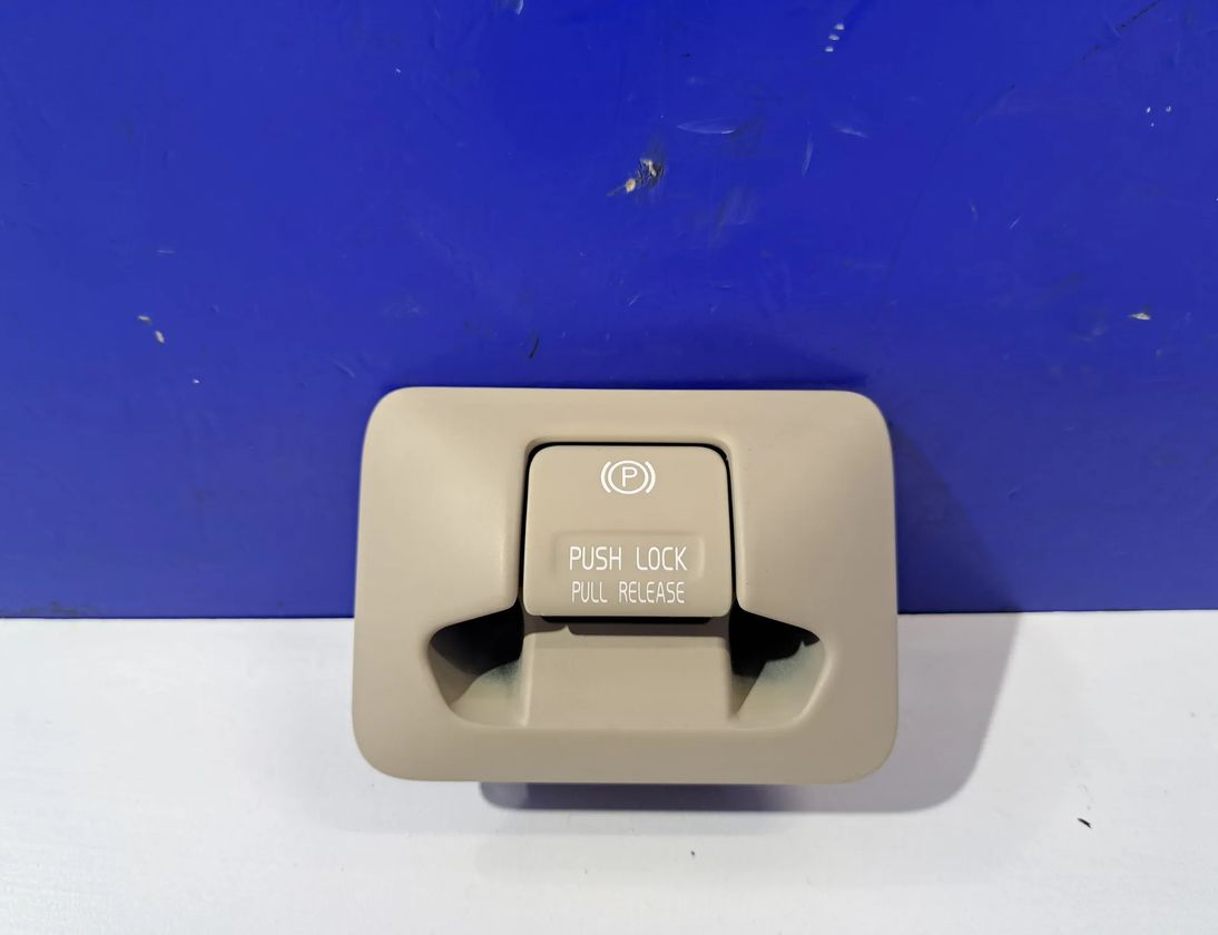 VOLVO S60 2 generation (2010-2020) Кнопка ручного тормоза 31343243,31433501 32808768