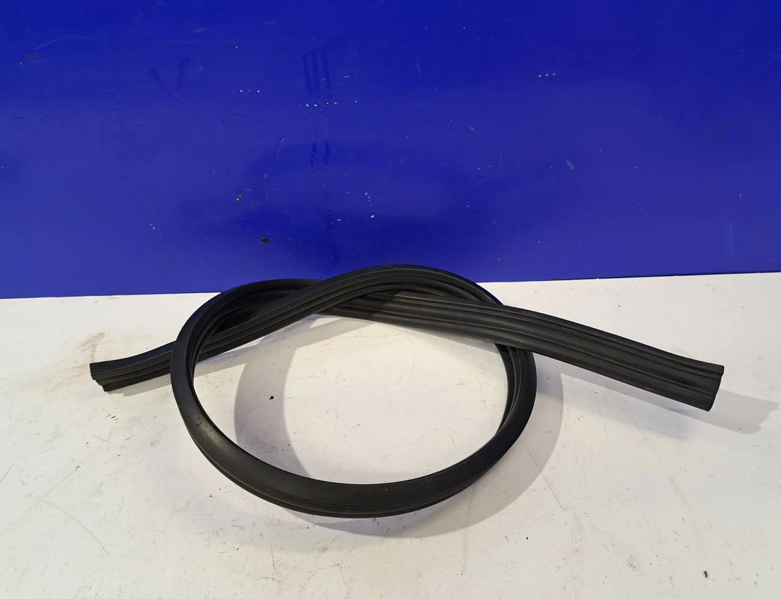 VOLVO S60 2 generation (2010-2020) Резиновая крышка двигателя 31278094 32858084